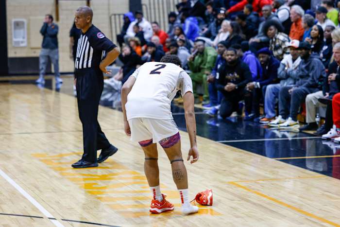 Webster Groves Missouri Mount Carmel Illinois boys basketball December 16 2023 Nate Latsch 25034